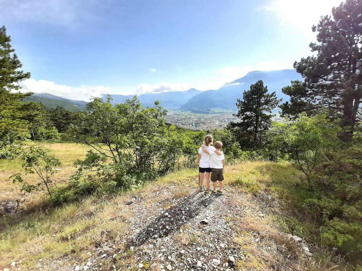 Appartamento Per Vacanze "Il Gelso" Rovereto  Exteriör bild